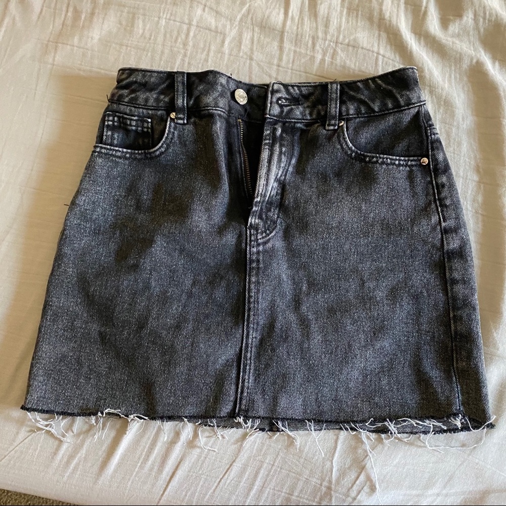 PacSun black denim skirt